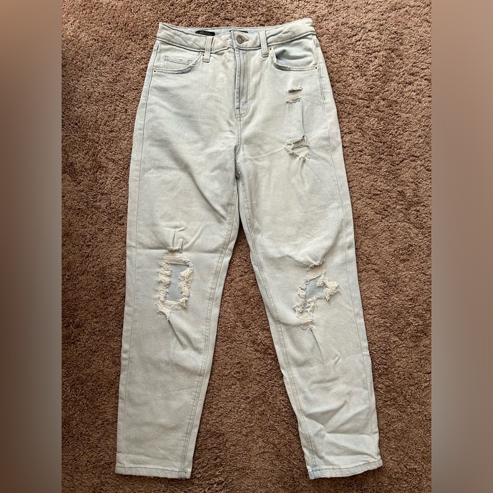 like new ripped mom jeans